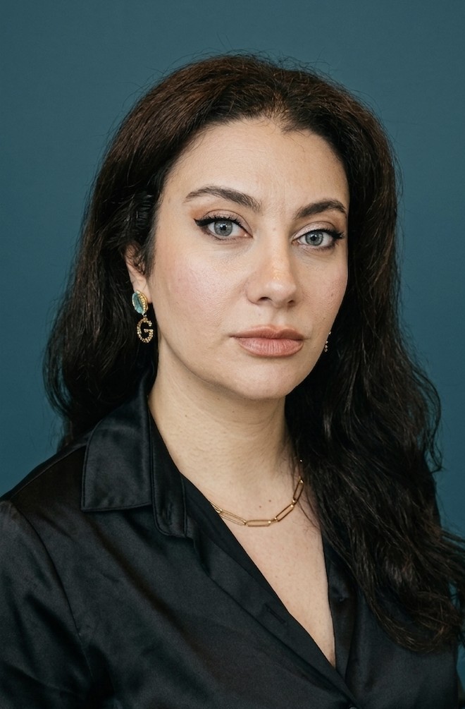 Dr. Hind Golden